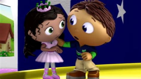 super why molly's dance show how does the show encourage creativity and expression?